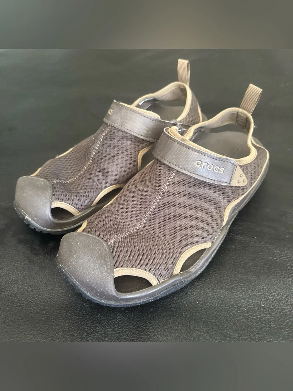 Crocs Swiftwater Men’s Sz 10 Sandals Brown Mesh Wave slip on comfort Water Shoes